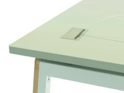 Bureau droit Nouvelle Vague - l. 140 x pr. 80 cm - pieds bois