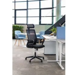 Chaise de bureau Spritz - assise tissu noir - dossier resille noir - appui-tête - Non conforme ERP