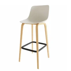 Chaise haute 4 pieds Fina club - coque plastique - 4 pieds bois