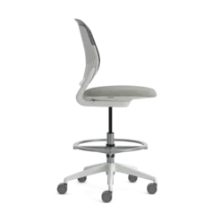 Chaise haute pivotante Cobi - structure et piétement blanc - tissu et résille - piétement sur roulettes
