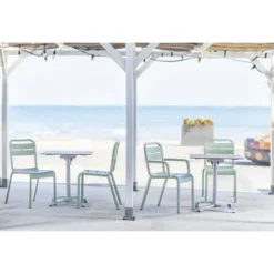 Chaise 4 pieds Cannes - monobloc polypropylène - assise et dossier séparés - empilable - lot de 6