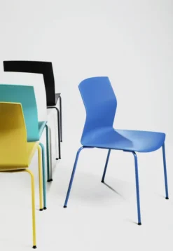 Chaise 4 pieds Kabi - coque polypropylène