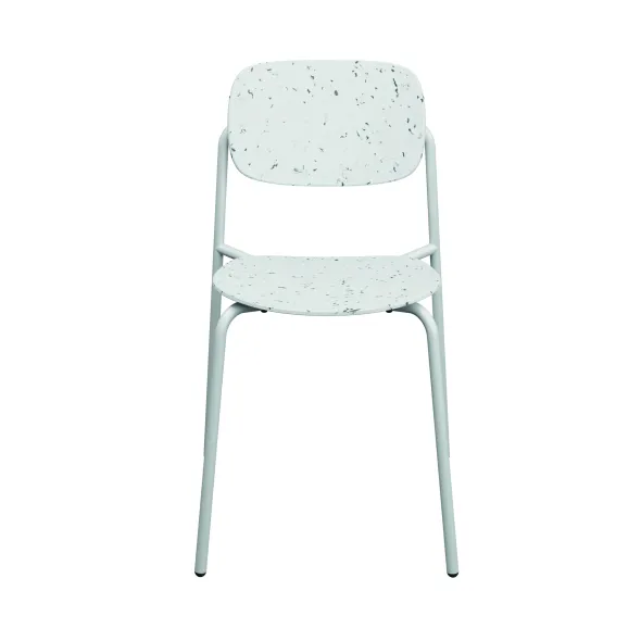 Chaise 4 pieds Uso - PEHD 100 % recyclé - piétement époxy - empilable