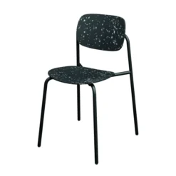 Chaise 4 pieds Uso - PEHD 100 % recyclé - piétement époxy - empilable