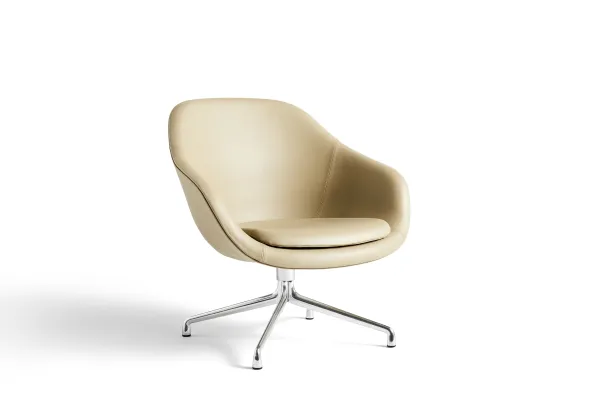 Chauffeuse About A Lounge Chair - textile enduit - base pivotante - piètement étoile 4 branches