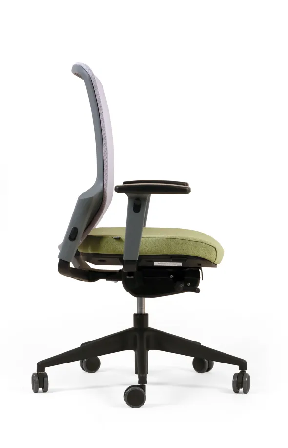 Fauteuil de bureau F8 - assise tissu et dossier résille Rythm - piétement époxy