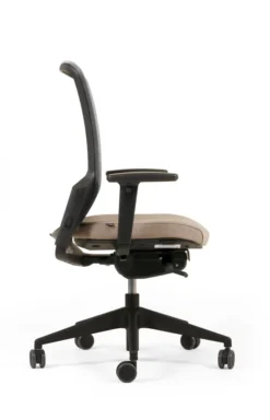 Fauteuil de bureau F8 - assise tissu et dossier résille Rythm - piétement époxy