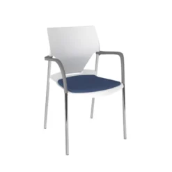 Fauteuil 4 pieds Ioko - polypropylène - placet d'assise textile enduit - piétement chrome - empilable