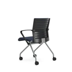 Fauteuil pliant Please - assise et dossier tissu - piétement sur roulettes