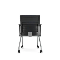 Fauteuil pliant Please - assise et dossier tissu - piétement sur roulettes
