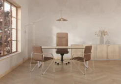 Fauteuil visiteur 4 pieds Nova - tissu