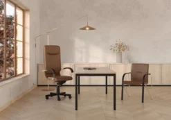 Fauteuil visiteur 4 pieds Nova - tissu