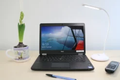Lampe de bureau LED Nelly