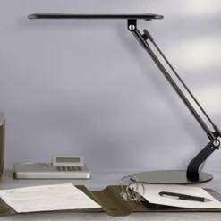 Lampe de bureau LED Rumbaled
