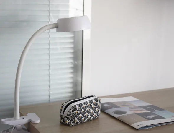 Lampe de bureau LED Samy - sur pince - 1 bras flexible - 6 W