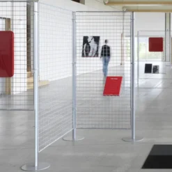 Pied pour grille d'exposition Korytem