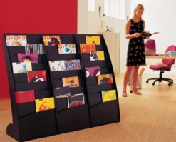 Présentoir fixe Courbo - polystyrène - 8 cases pour tout type de formats de documents - noir