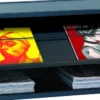 Présentoir multibloc - polystyrène noir - 1 porte métallique escamotable noire