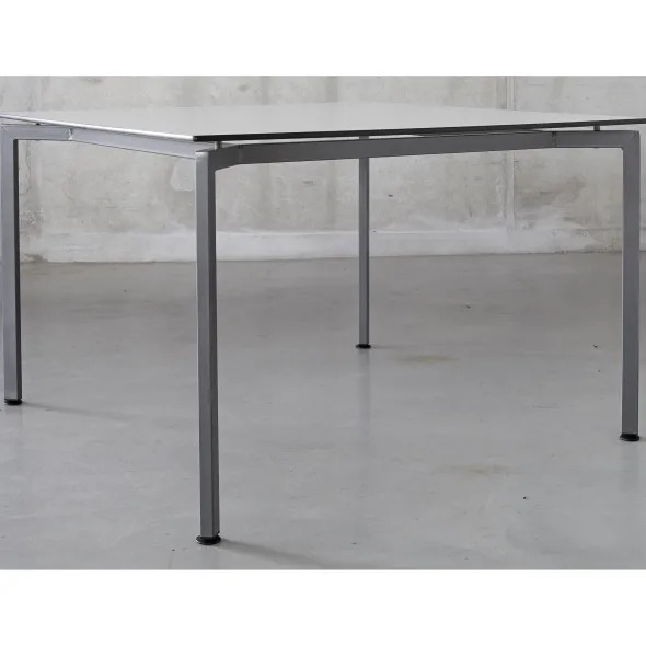 Table carrée Korytem - 80 x 80 cm