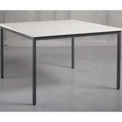 Table carrée Orga - 120 x 120 cm