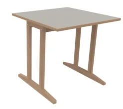 Table Soline piétement à dégagement latéral - 80 x 80 cm - hêtre verni naturel - chant alaisé