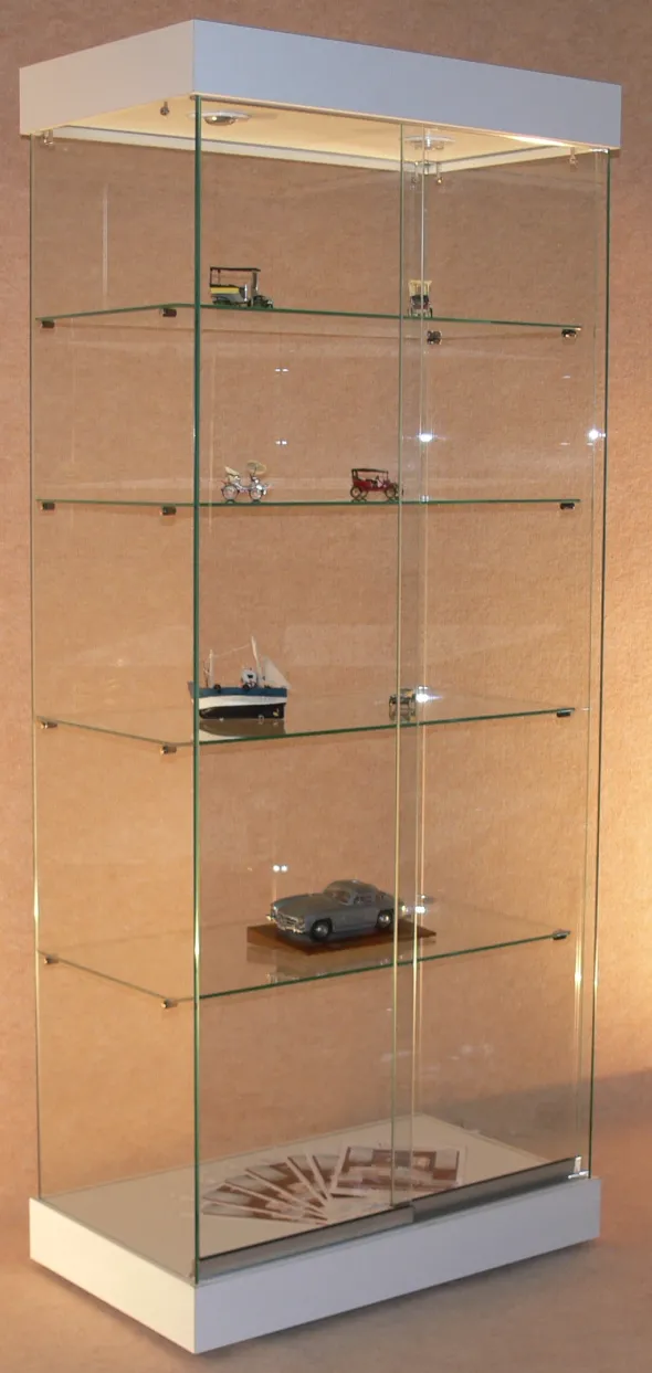Vitrine d'exposition Deneb - verre trempé - portes coulissantes - 4 étagères - l. 80 x h. 180 cm - toit LED