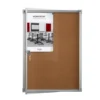 Vitrine d'intérieur murale extraplate - porte battante en PMMA - fond liège 9 A4